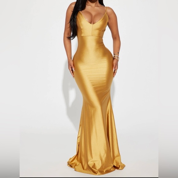 Brand New Gold Dress from Fashion Nova - Picture 2 of 2
